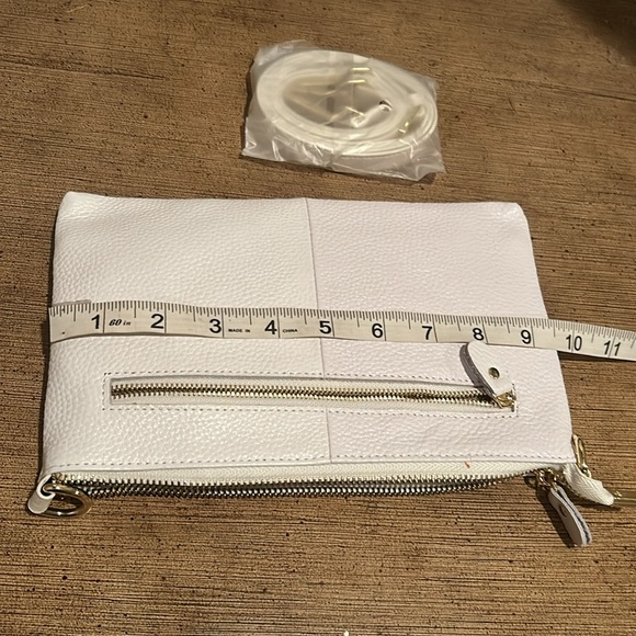 White Leather Bag. Unbranded. - Picture 4 of 9